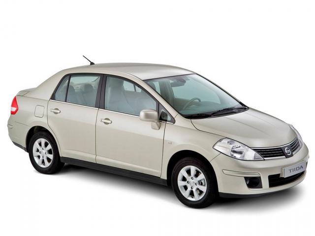 2006 Nissan tiida st review #5