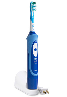 Glamour Babes A N Nylon Oral B Vitality Sonic Braun
